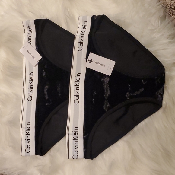 Calvin Klein Velvet Bikini Panty Bundle sz Small - Picture 3 of 7